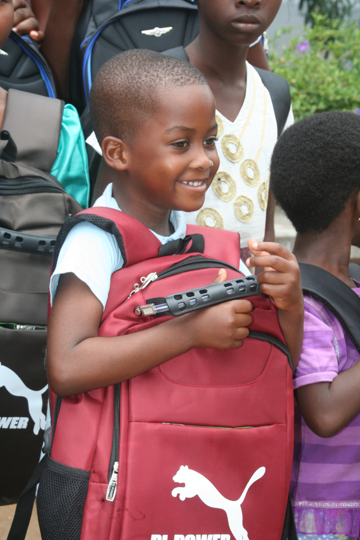 SOUTIEN AUX ENFANTS VULNERABLES : L'ONG ANAJA OFFRE DES KITS SCOLAIRES A 60 ELEVES DES REGIONS MARITIME ET PLATEAUX